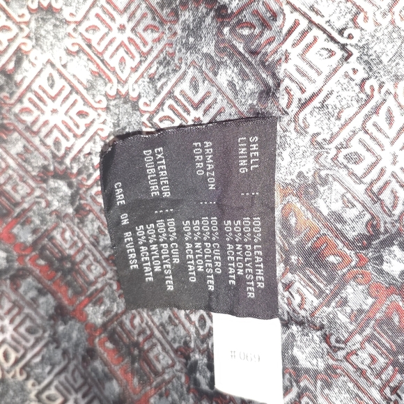 Bod & Christensen Elegant Women's Black Leather Coat Size S-M PtP 18" - Picture 7 of 10